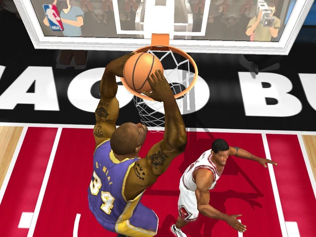 https://media.imgcdn.org/repo/2023/09/nba-live-2003/650a96c55cb8b-nba-live-2003-screenshot2.webp