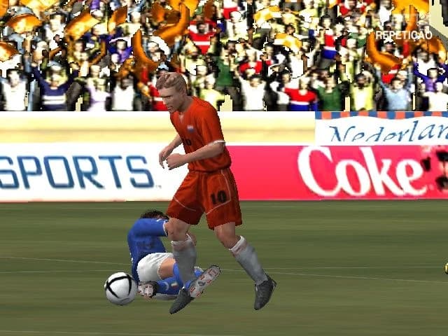 https://media.imgcdn.org/repo/2023/09/uefa-euro-2004-portugal/650a9653bb9f9-uefa-euro-2004-portugal-screenshot2.webp